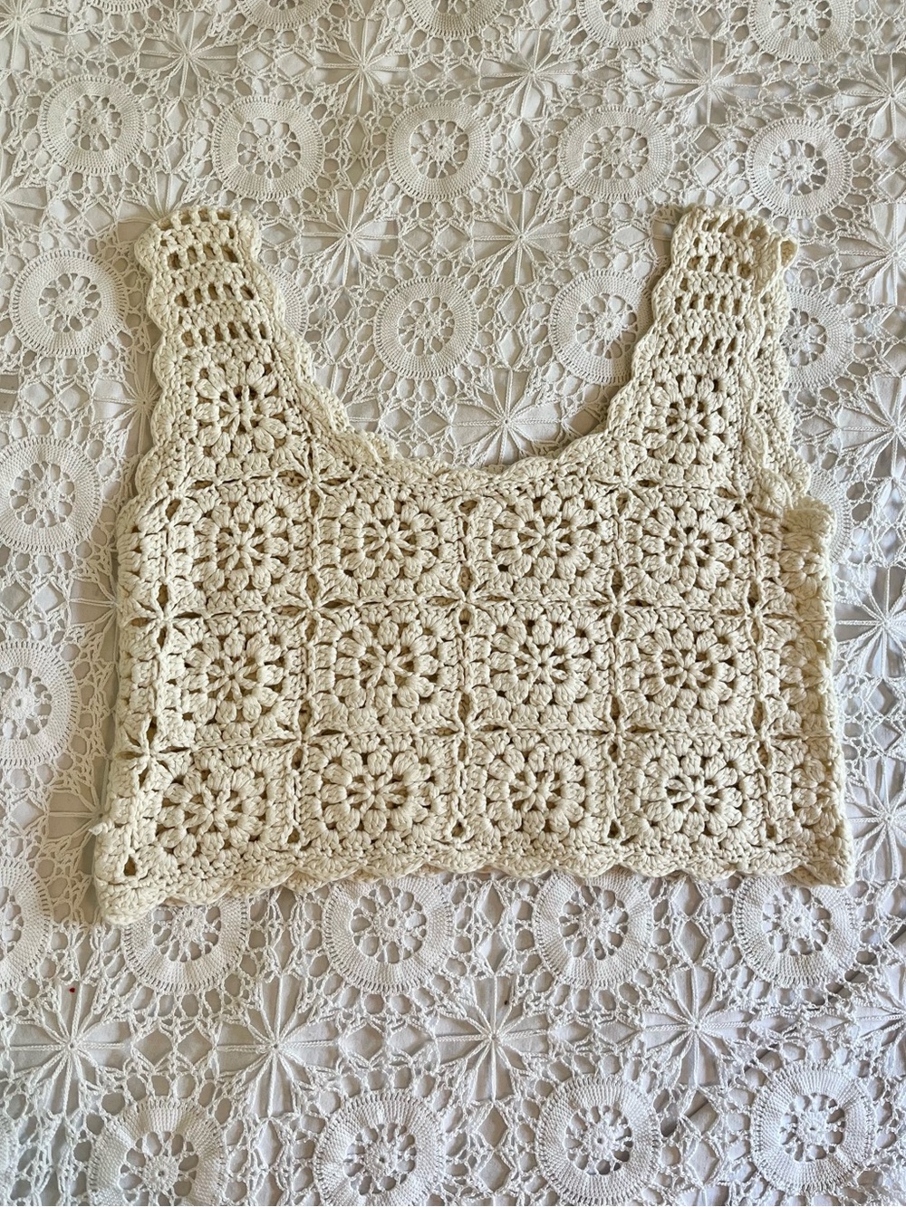 Handmade vintage cream crochet tank top - Picture 1 of 4